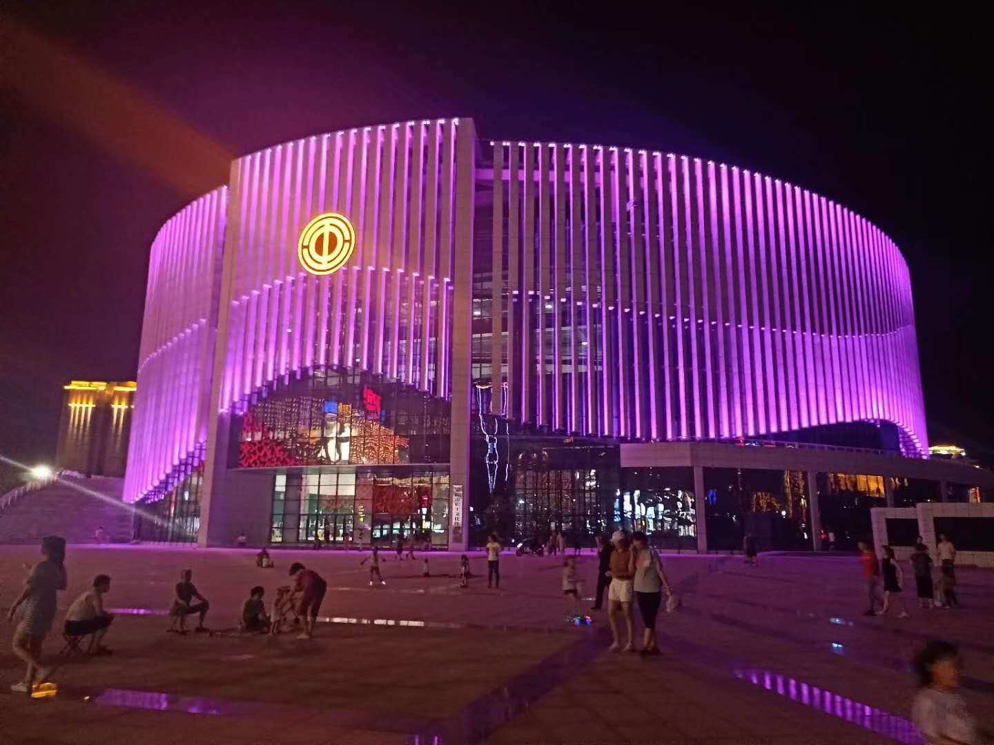 踐行工匠(jiang)精神，我們繼續砥(di)礪前行