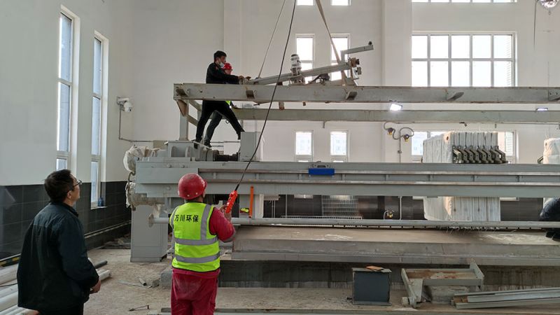 折(zhe)疊(die)帶式(shi)壓(ya)濾機(ji)的結構特(te)點(dian)